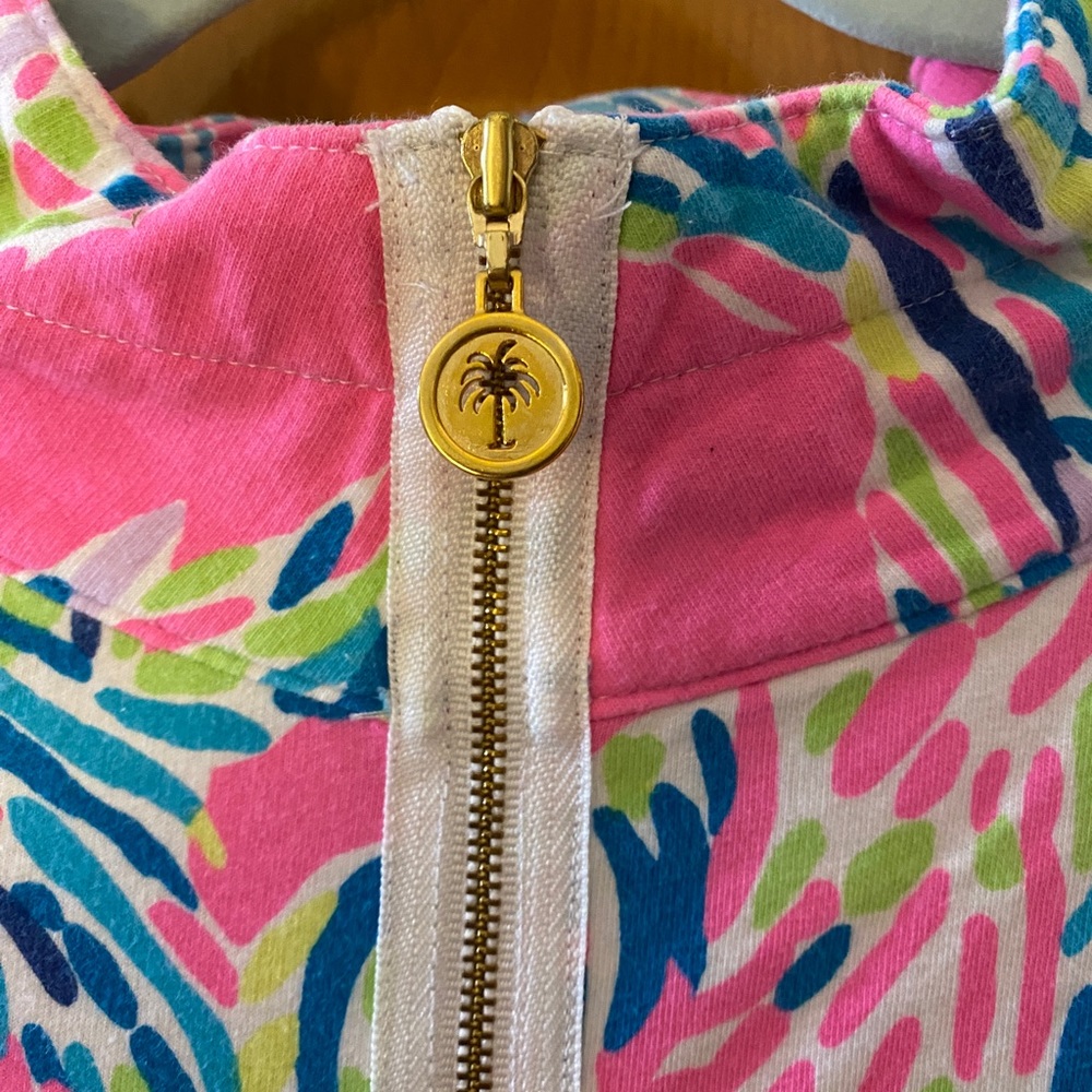 Lilly pulitzer palm reader 3/4 zip up popover size medium - Picture 9 of 11